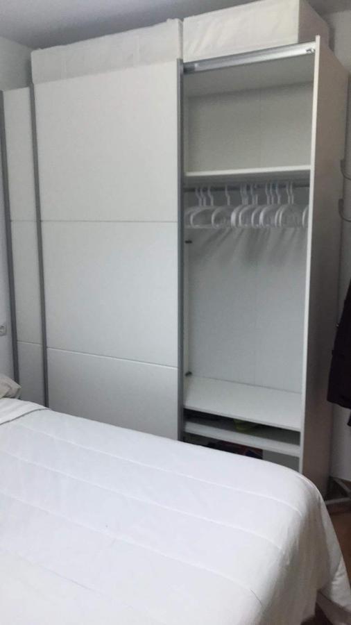 Apartamento Estudio Loft En El Centro Para 3 O 4 Personas Cama Doble Y Sofa Cama Check In A Partir De Las 15 Y 30 Min Pm Y Check Out Hasta Las 11 Y 30 Pm Con Wifi Normalmente No Se Puede Adelantar El Check In Торремолинос Экстерьер фото